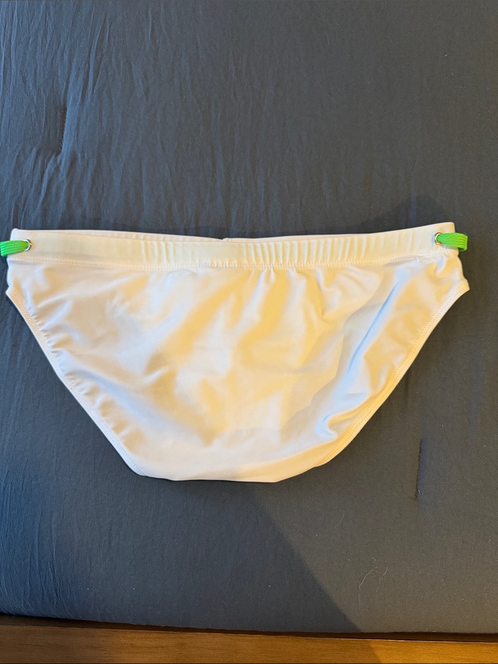 Men’s White Swim with Green Drawstring, by Desmiit, Front Lined Medium to Large - Picture 2 of 4